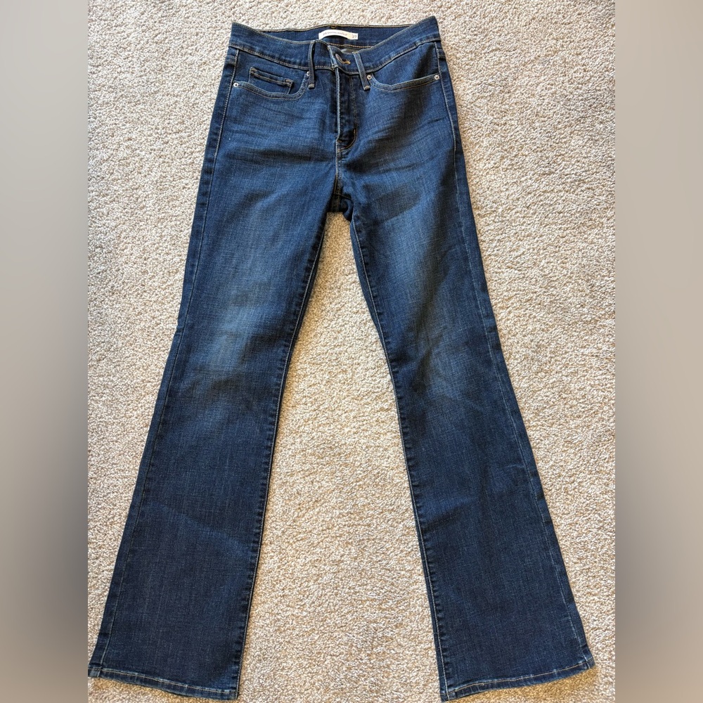 Levi High-Rise Dark Blue Flare Jeans for Women